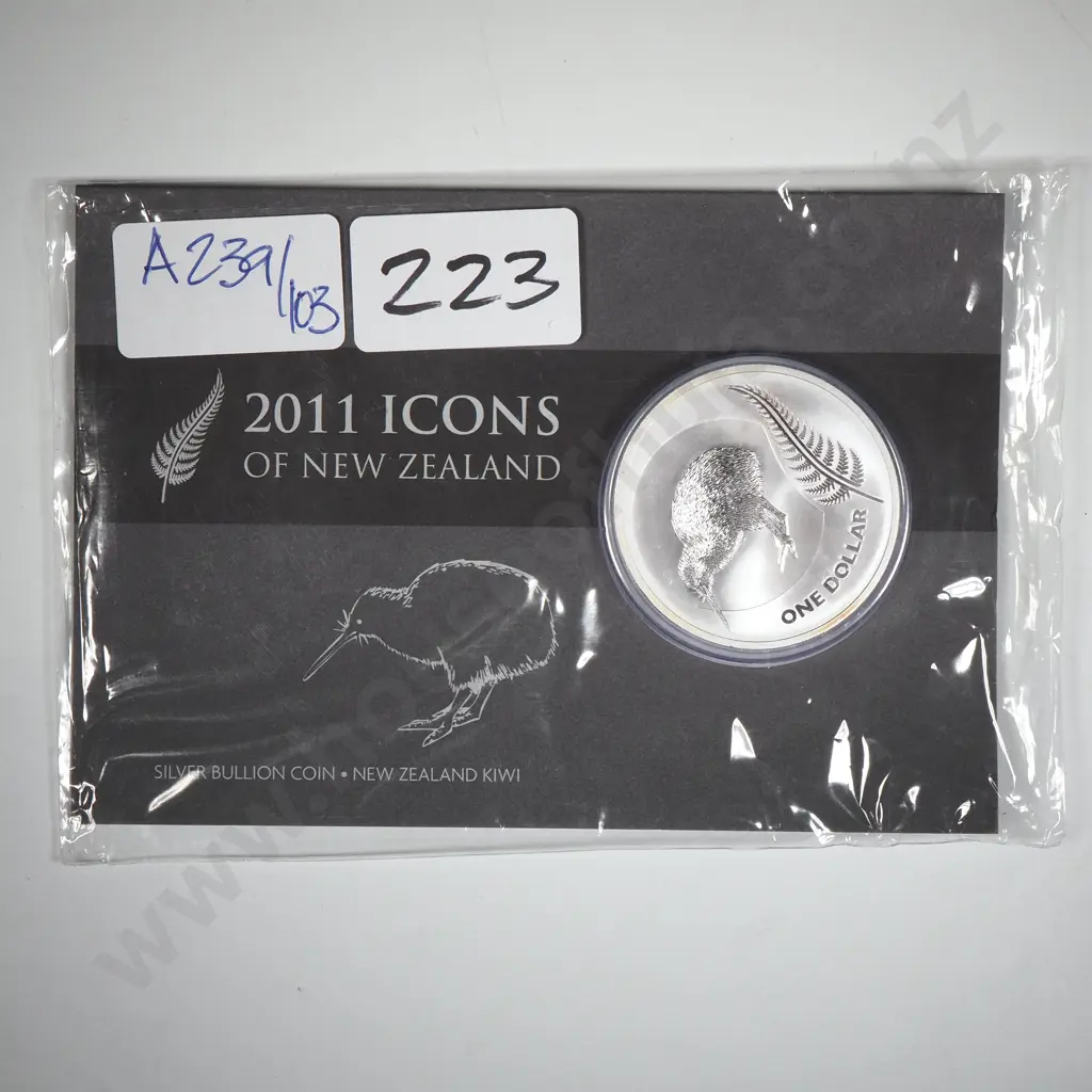 2011 Icons of New Zealand One Ounce Silver Coin  Image 1++