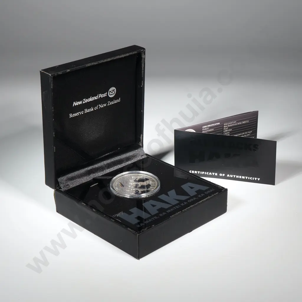 2011 All Blacks One Ounce Silver Proof Coin  Image 1++