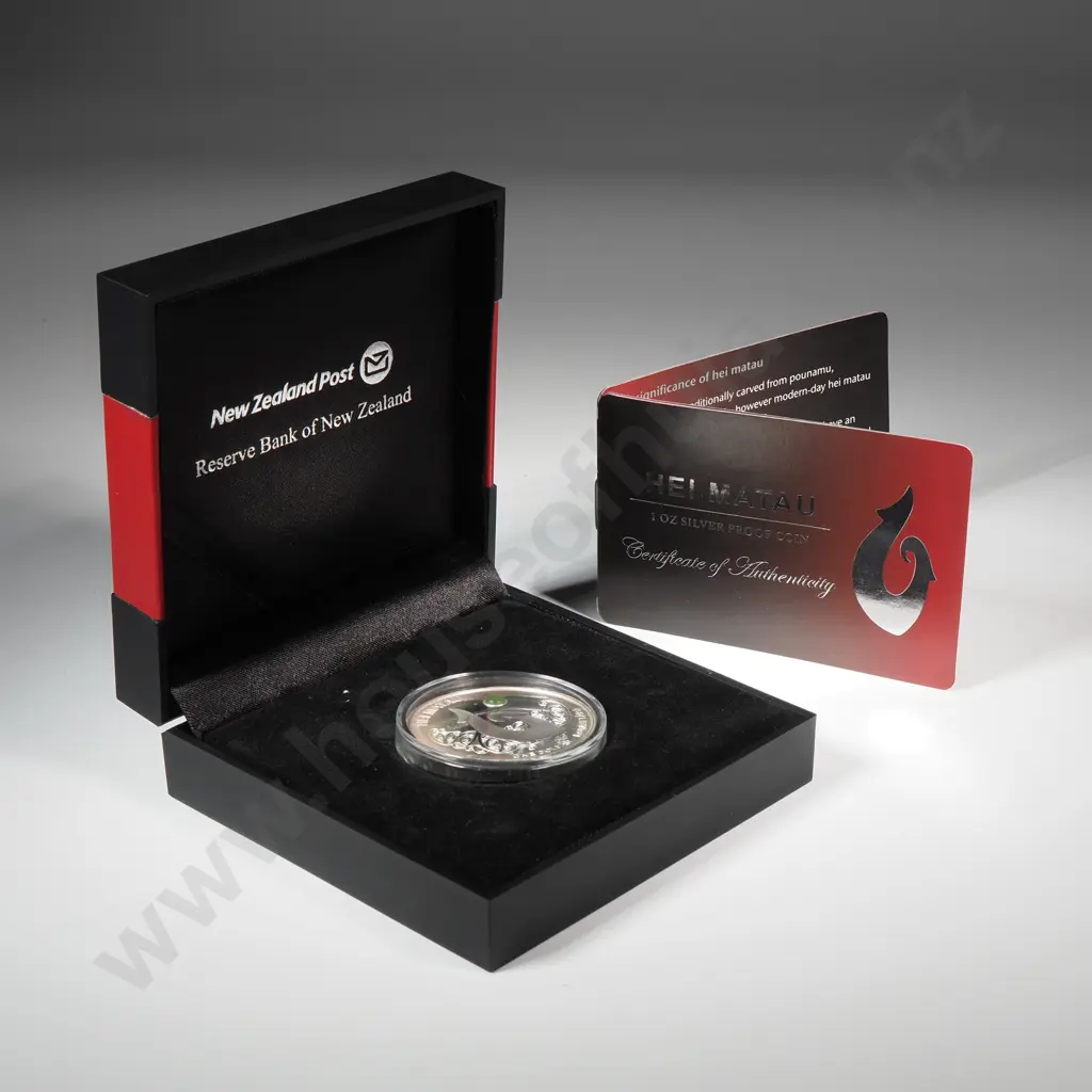 2012 New Zealand Hei Matau Coin One Ounce Silver Proof CV $225 Image 1++