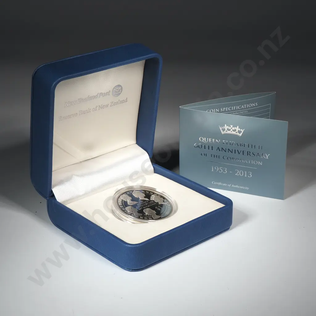 2013 Queens Coronation One Ounce Silver Proof Coin  Image 1++