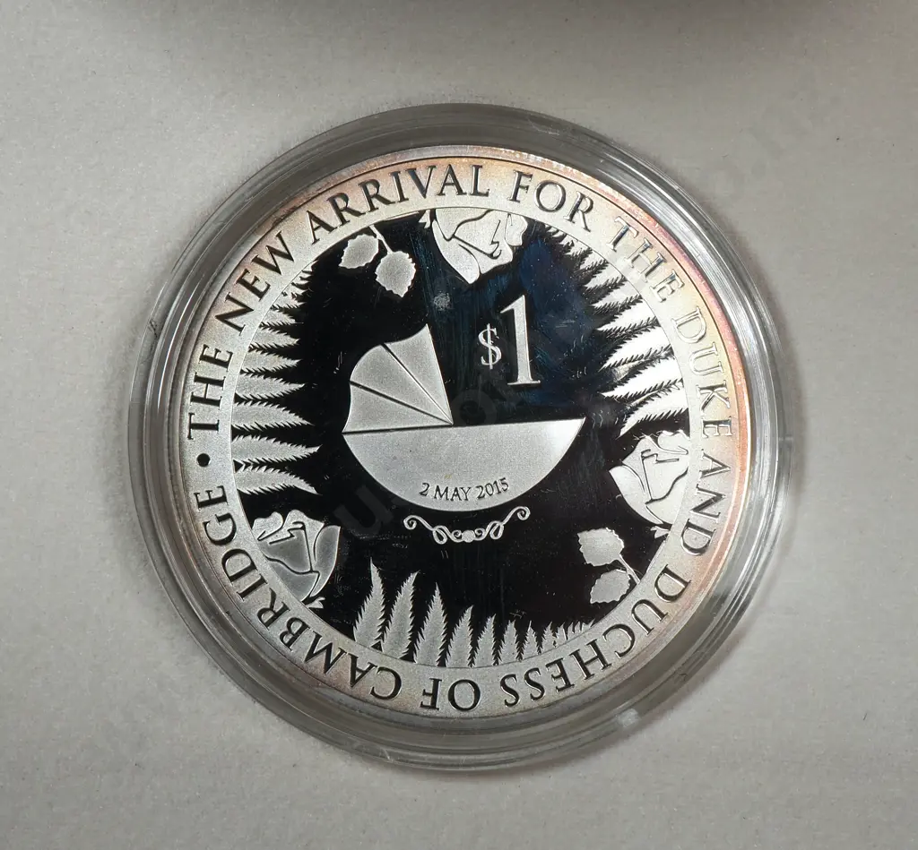 2015 Royal Baby One Ounce Silver Proof Coin CV $250 Image 1++