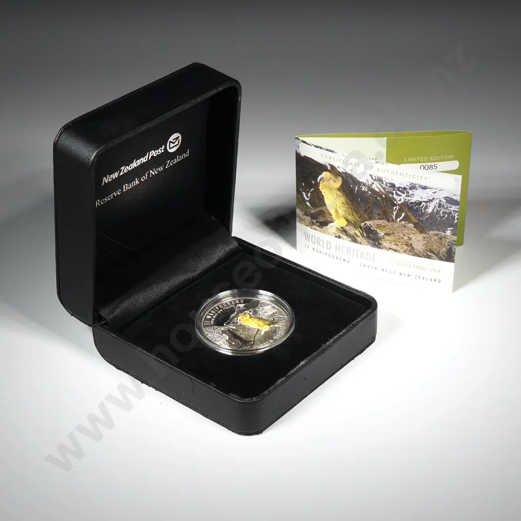 2015 World Heritage One Ounce Silver Proof Coin  Image 1++