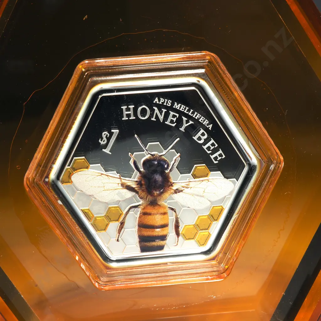 2016 Honey Bee One Ounce Silver Proof Coin CV $600 Image 1++