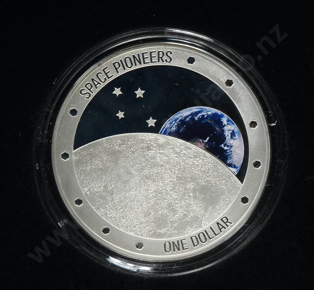 2019 New Zealand Space Pioneers Coin One Ounce Silver Image 1++