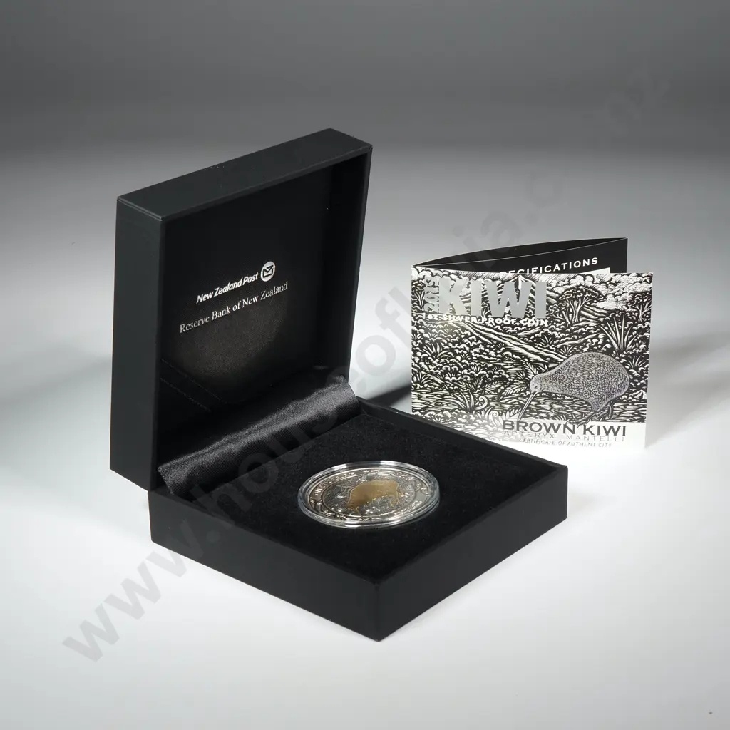 2019 New Zealand Kiwi One Ounce Silver Proof Image 1++