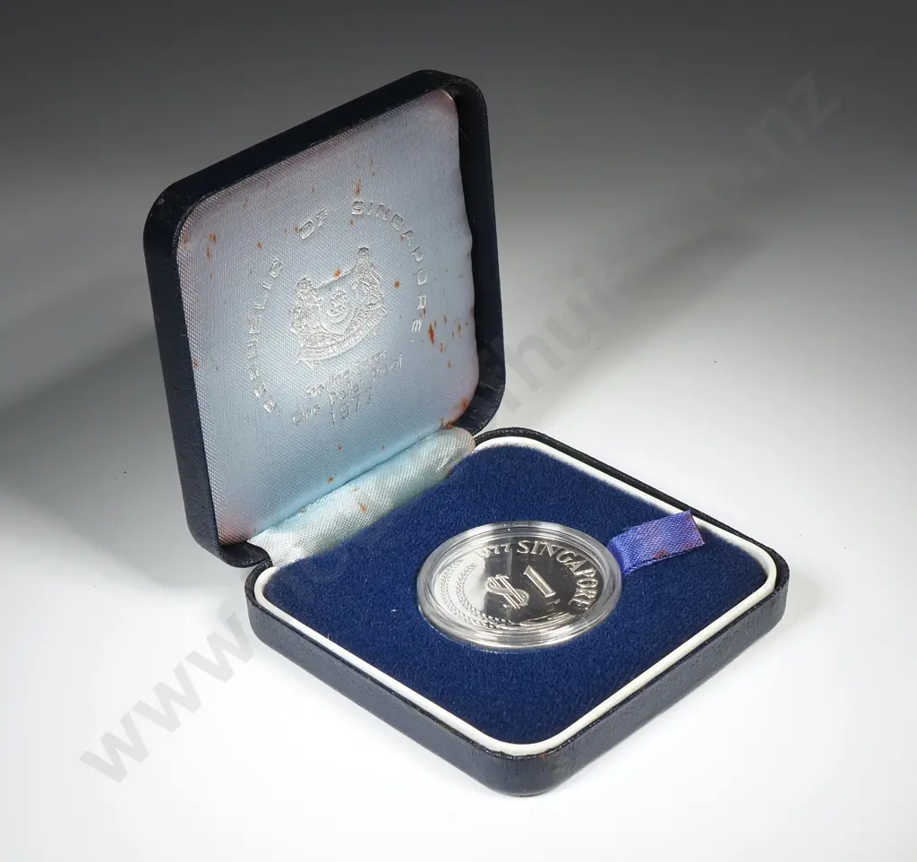 Singapore 1977 proof silver $1 Image 1++