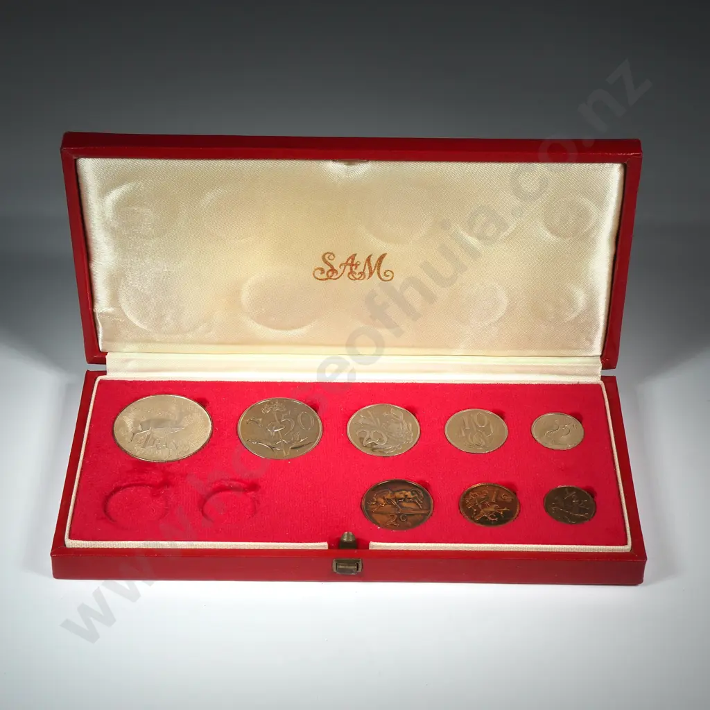 1979 South African Proof Coin Set Missing Two Gold Coins - Rest of Coins Present  Image 1++