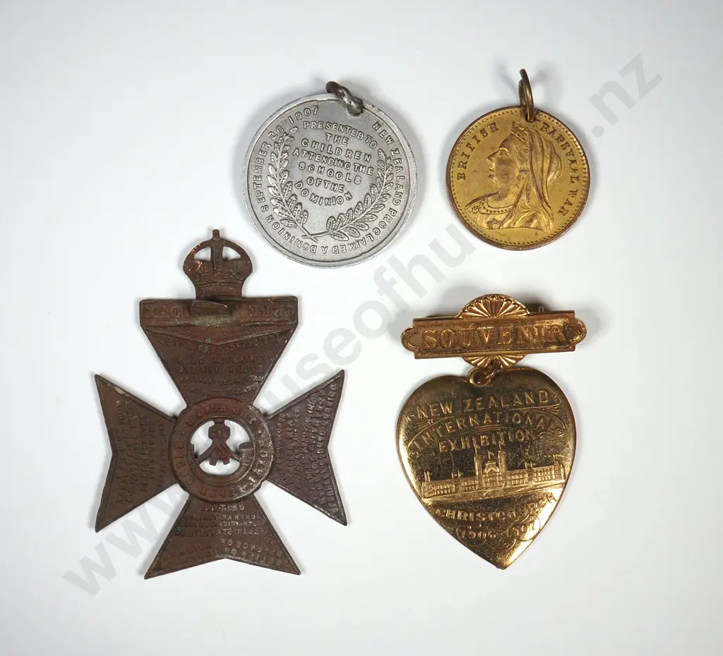 Antique New Zealand Patriotic PIeces  Image 1++