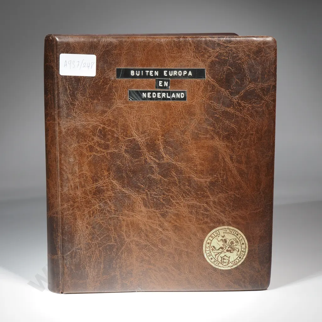 Large Coin Album full of Coins  Image 1++