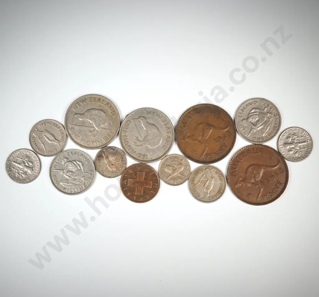 Assorted World Coinage  Image 1++