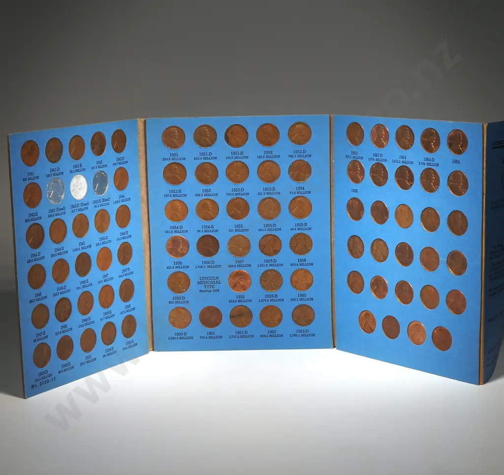 Whitman Lincoln Head Cent Album - Starting 1941 - Appears Complete Image 1++