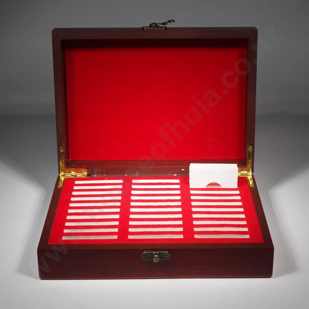 Wooden Card Collectors Box  Image 1++
