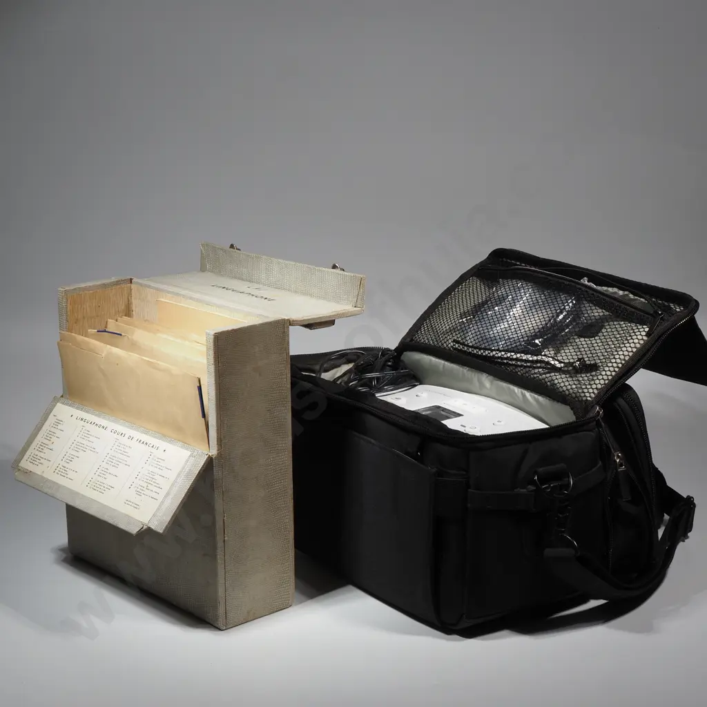 Vintage Hewlitt Packard Photo Printer, Projector Screen & Linguaphone French Course Image 1++