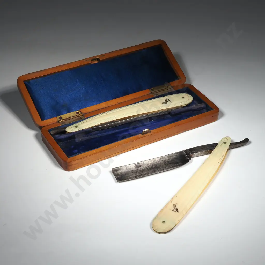 Pair of Cased Cut Throat Razors in a Wooden Crested Box Image 1++