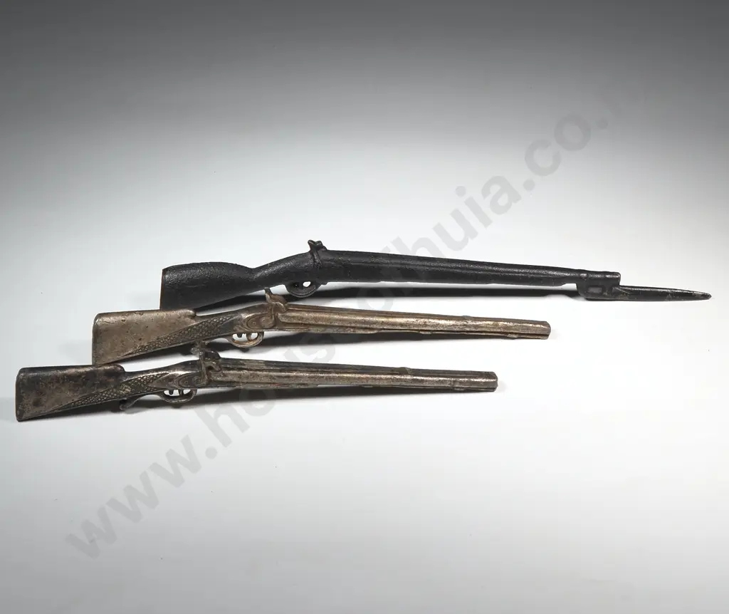 Three Cast Miniature Firearms Image 1++