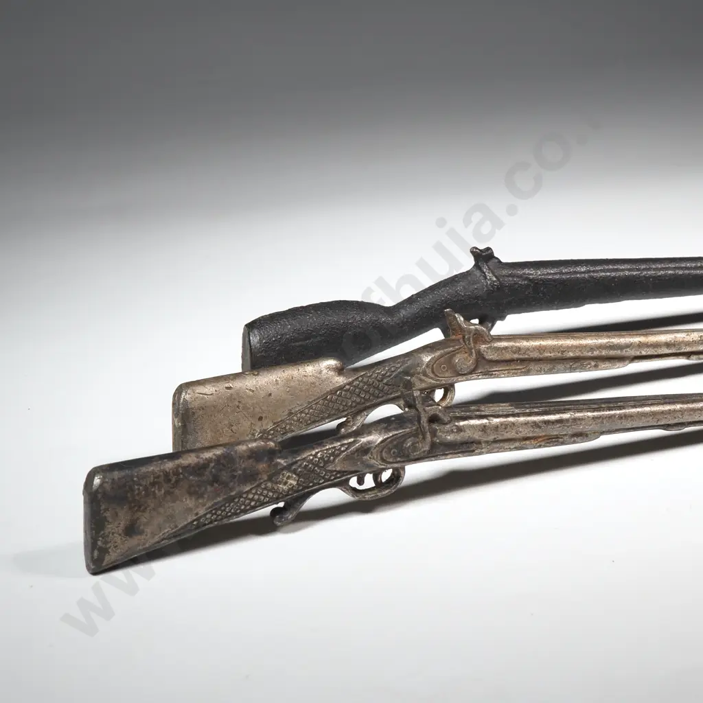 Three Cast Miniature Firearms Image 1++