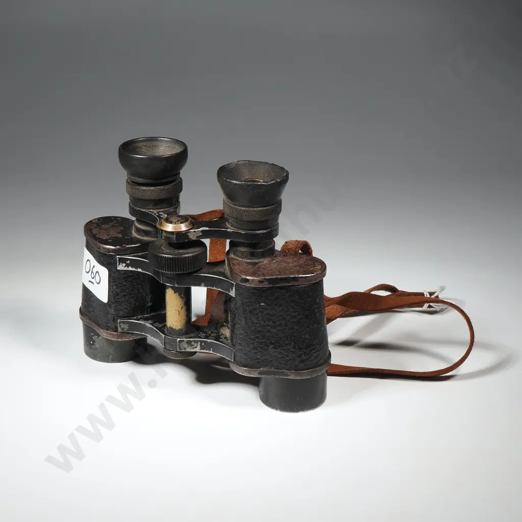 Vintage Lumex Binoculars w Leather Strap  Image 1++