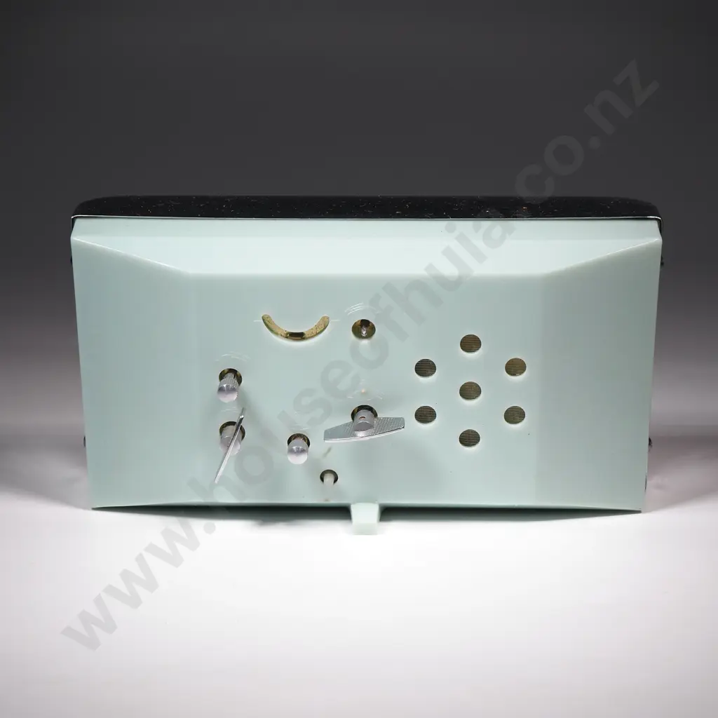 1960s Chinese HERO Alarm Clock - Running Image 1++