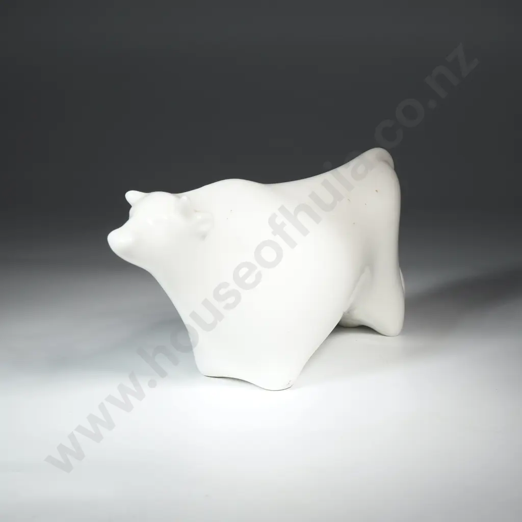White HM 8 Bone China Stylised Cow Image 1++