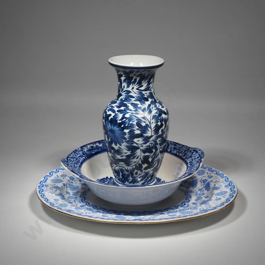 Two Pieces of Olde Alton Ware & Crown Derby Serving Plate Image 1++