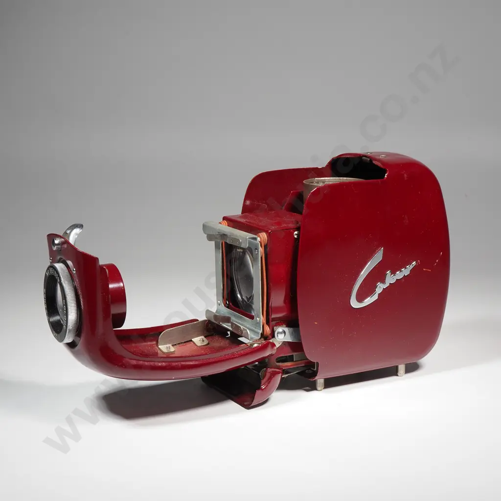 Vintage Colour Slide Projector in Maroon Finish w Carry Bag & Power Cable Image 1++