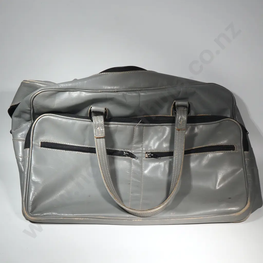 Grey Leather Overnight Bag Image 1++