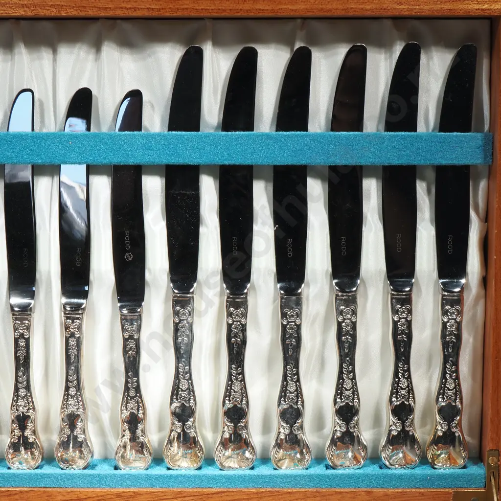 Six Place Rodd S/P Cutlery Set I in Wooden Box Image 1++