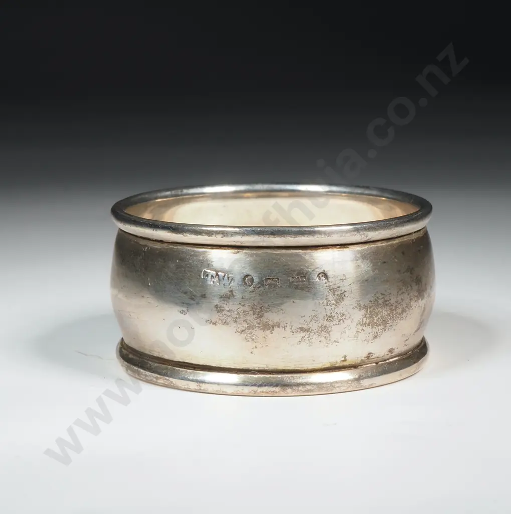 Sterling Silver Napkin Ring Image 1++