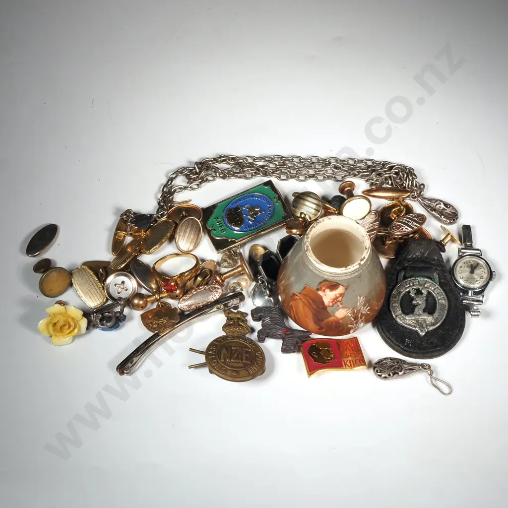 Assorted Lot of Jewellery, Watch, Badges, a Chain & a Miniature Vase Image 1++