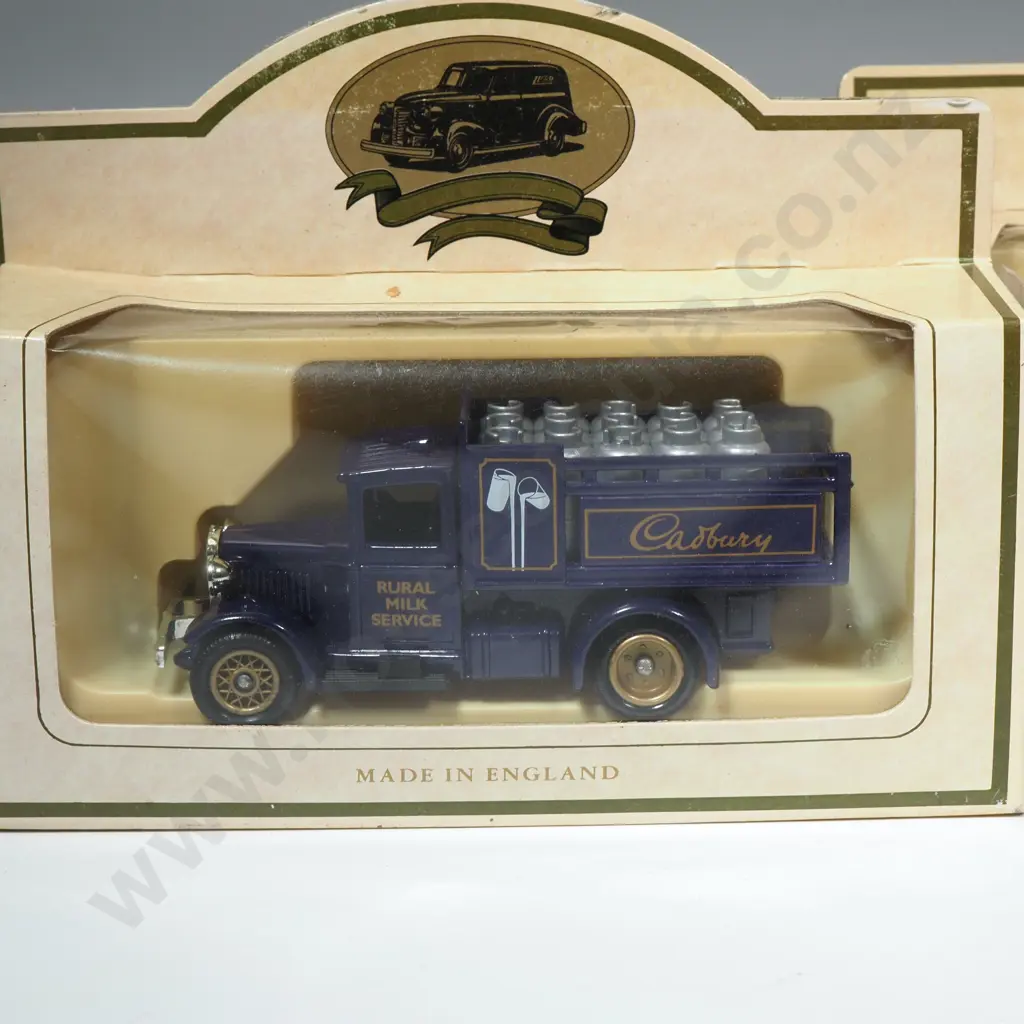 Three Vintage Cased Cadbury Model Cars Image 1++