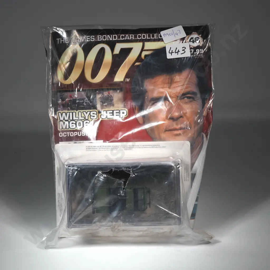 DY46 James Bond Car Collection 1/43 O Scale. Willies Jeep. M606. Octopussy Image 1++
