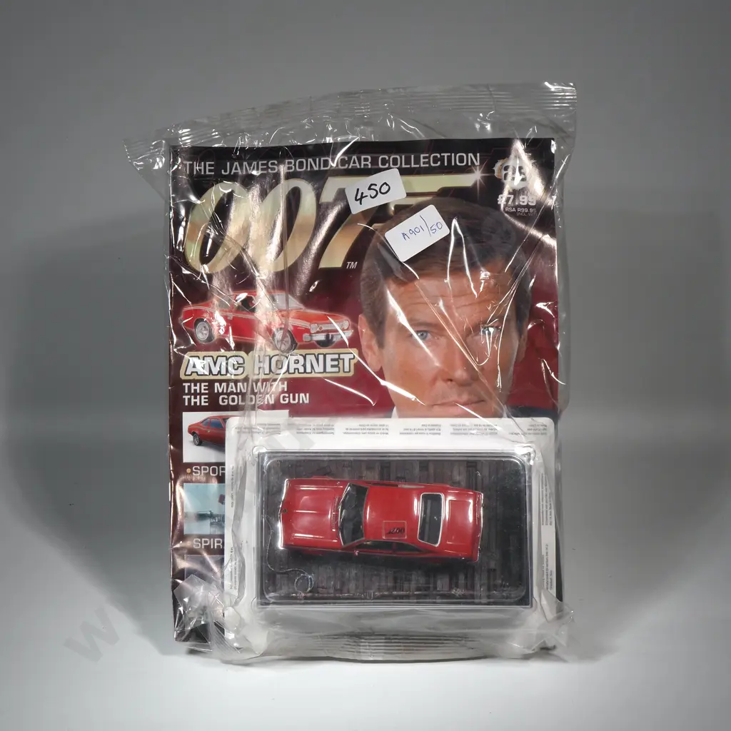 DY28  James Bond Car Collection 1/43 O Scale. AMC Hornet. The Man With The Golden Gun  Image 1++