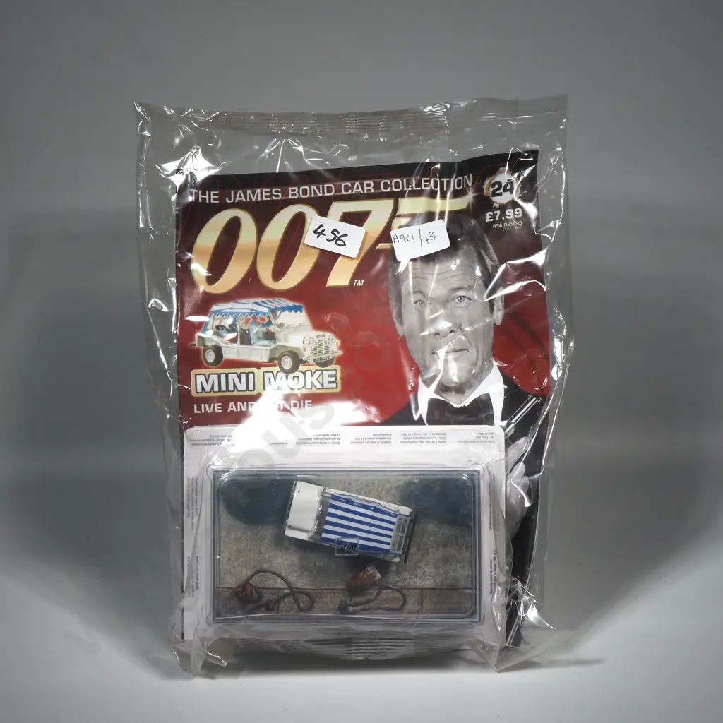 DY24 James Bond Car Collection 1/43 O Scale. Mini Moke. Live & Let Die  Image 1++