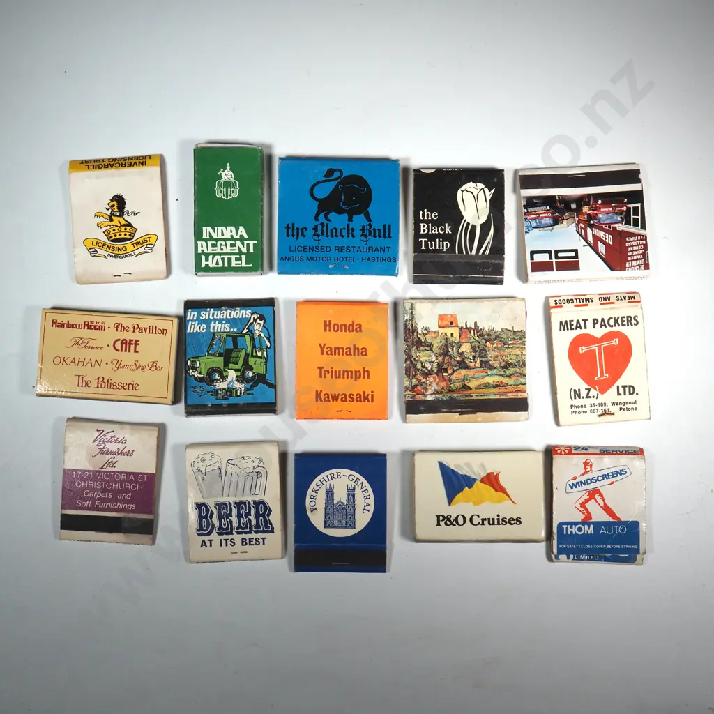Collection Of Vintage Fifteen Matchboxes Image 1++