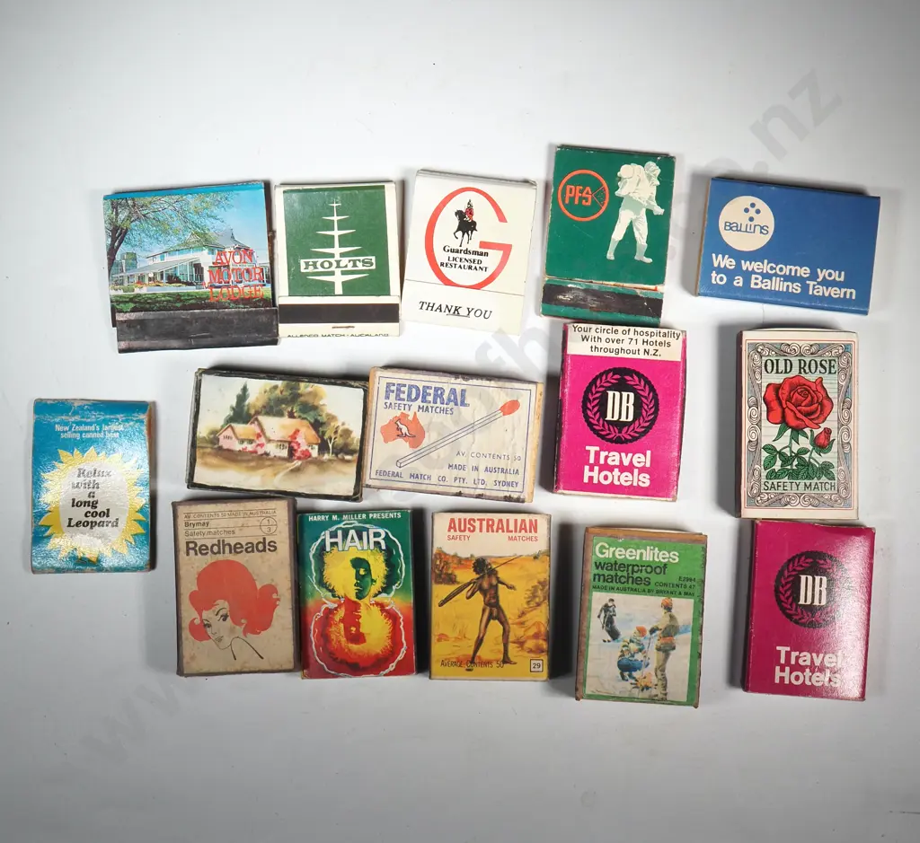 Collection Of Fifteen Vintage   Matchboxes Image 1++