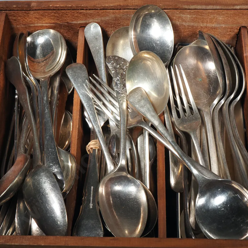 Quantity Of Silver Plate Cutlery Image 1++