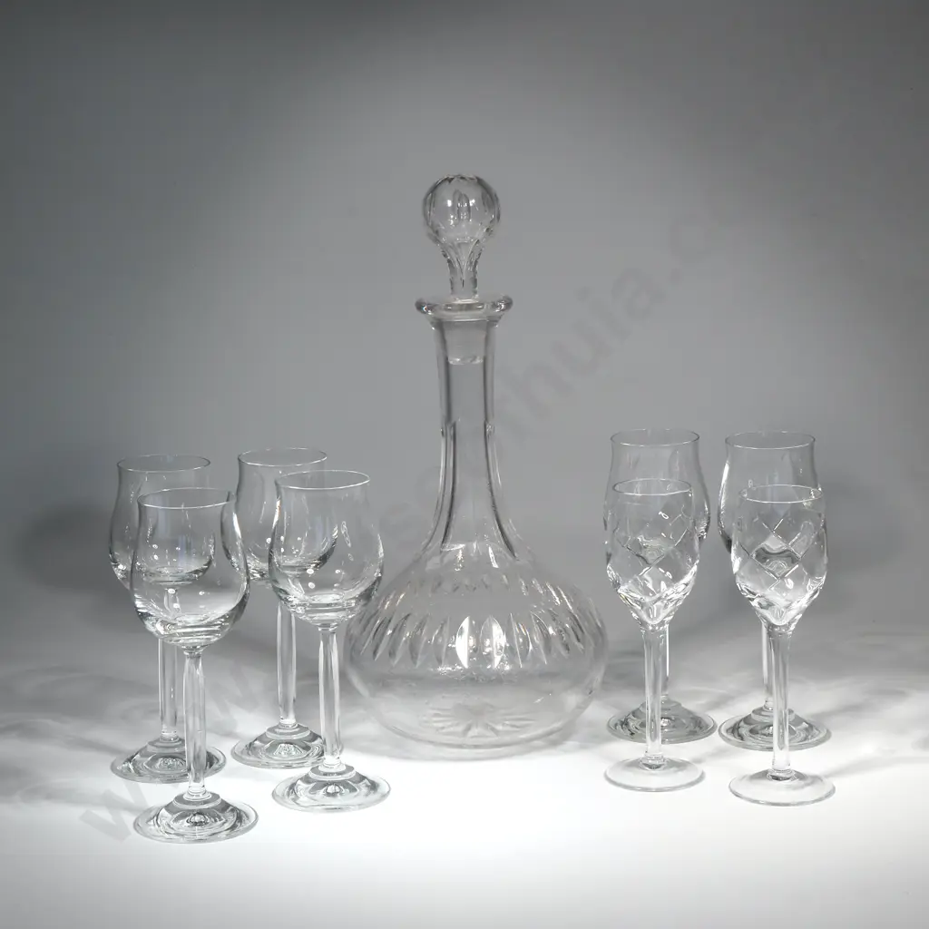 Vintage Sherry Decanter & Six Sherry Glasses & Two Spiral Krosno Sherry Glasses  Image 1++