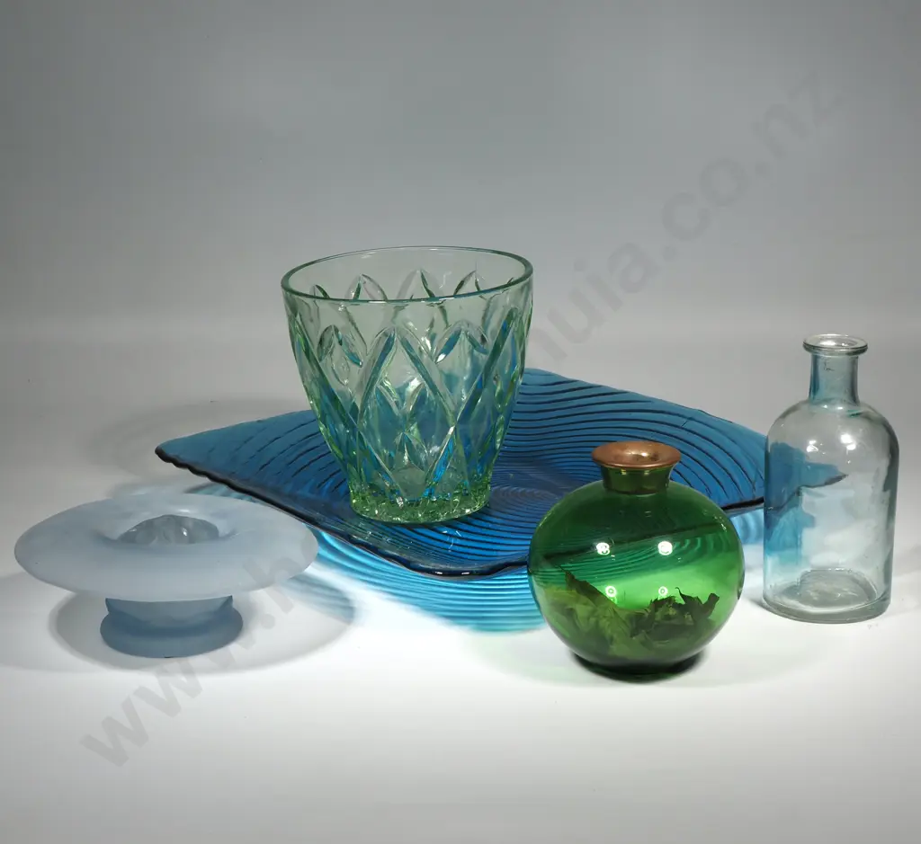 Assorted Lot of Five Glass Items Image 1++