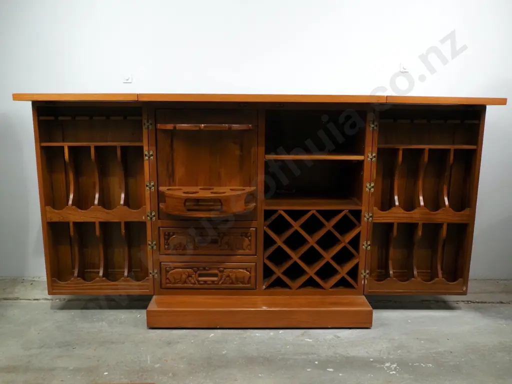 Chinese Bar/Cocktail Solid Wood Cabinet Image 1++