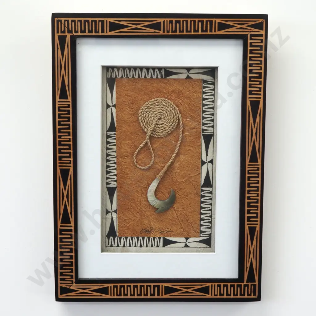 Framed Mother Of Pearl Fish Hook & Coconut Fibre Artwork Set On Bark Cloth (Tapas) Image 1++
