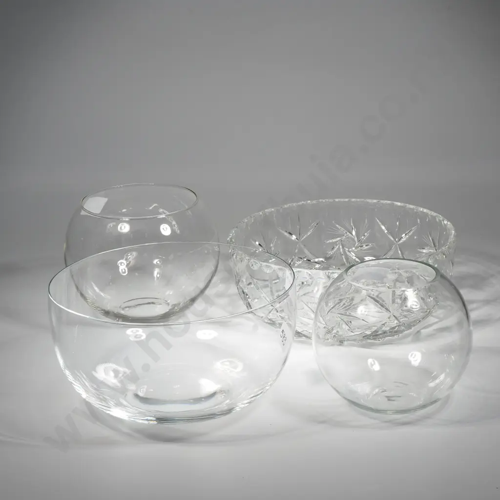 Two Crystal Bowls & Two Ovoid Vases Image 1++