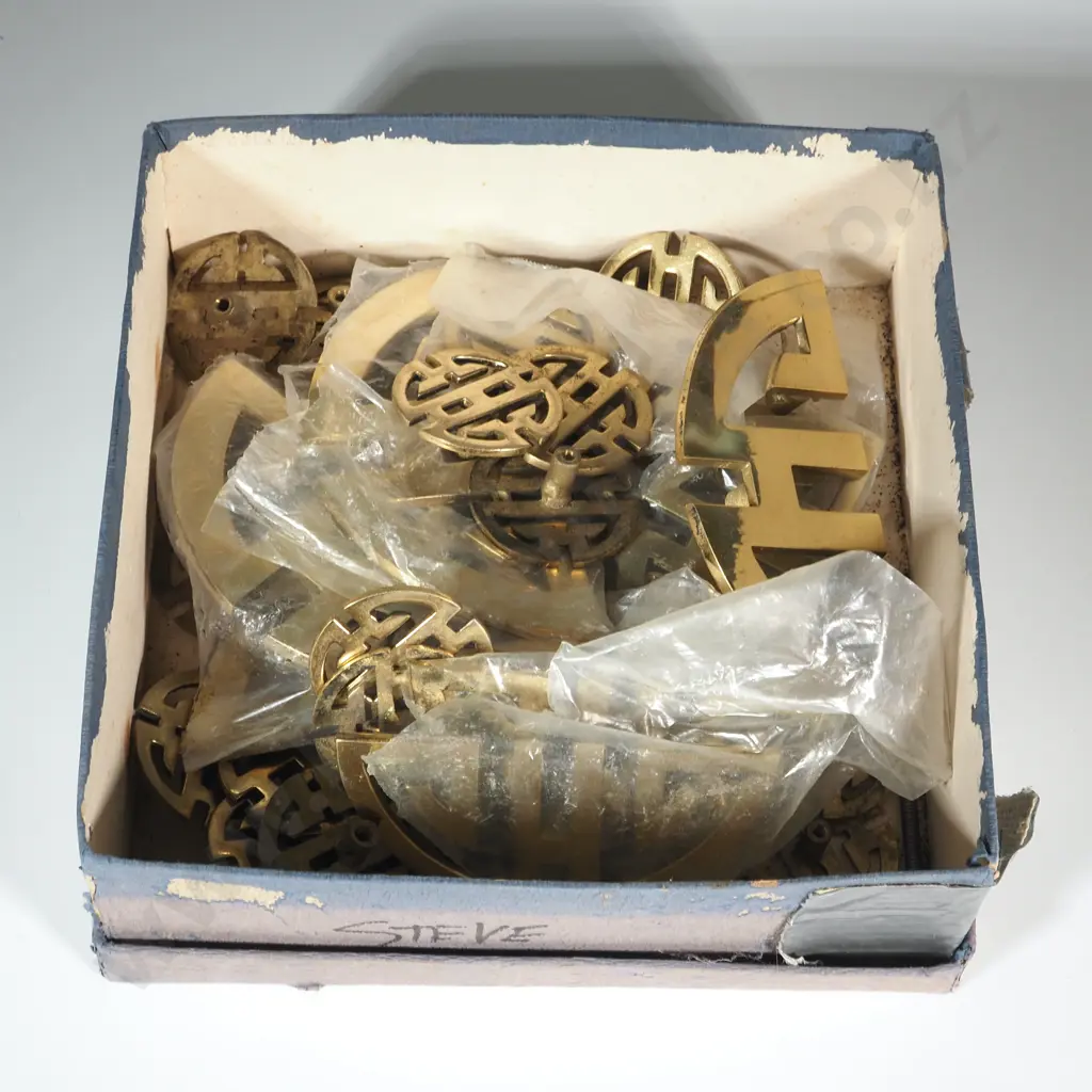 Box Of Chinese Brass Fittings For Furniture Image 1++