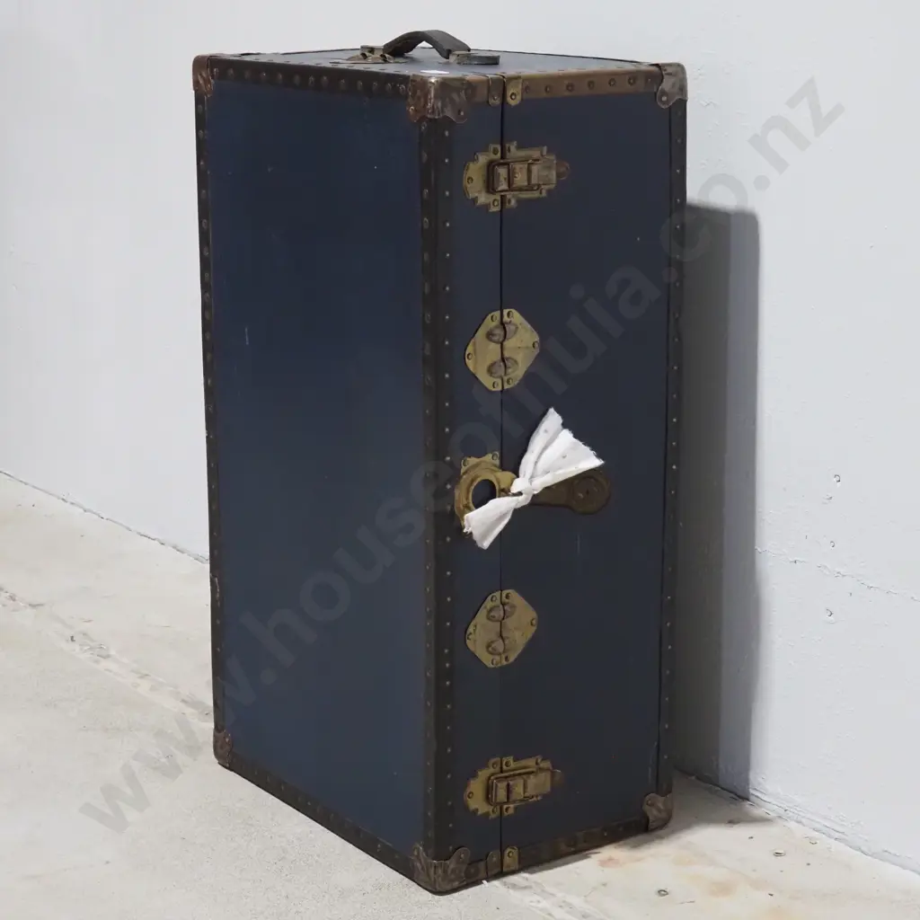 Vintage Blue Steamer Trunk with Metal Mounts Image 1++