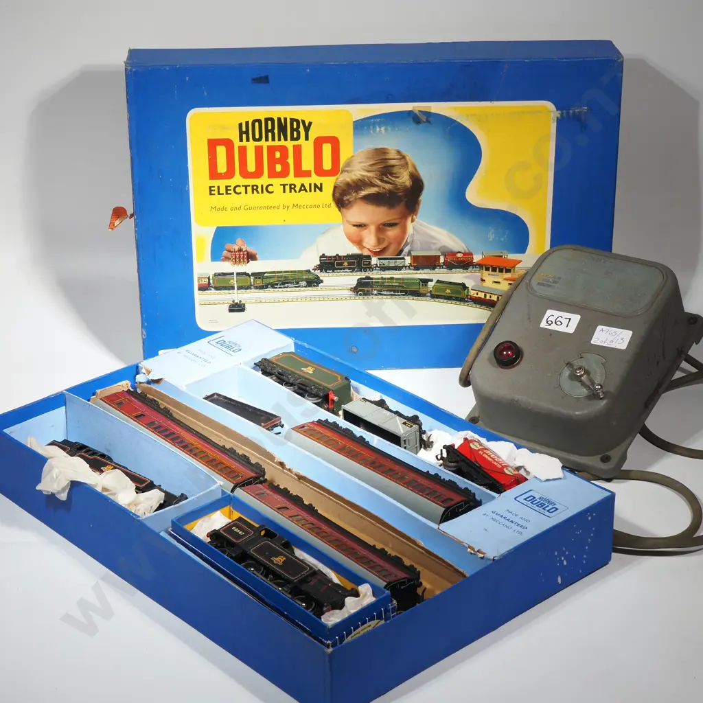 Hornby Dublo Electric Train Set & PC Unit Image 1++