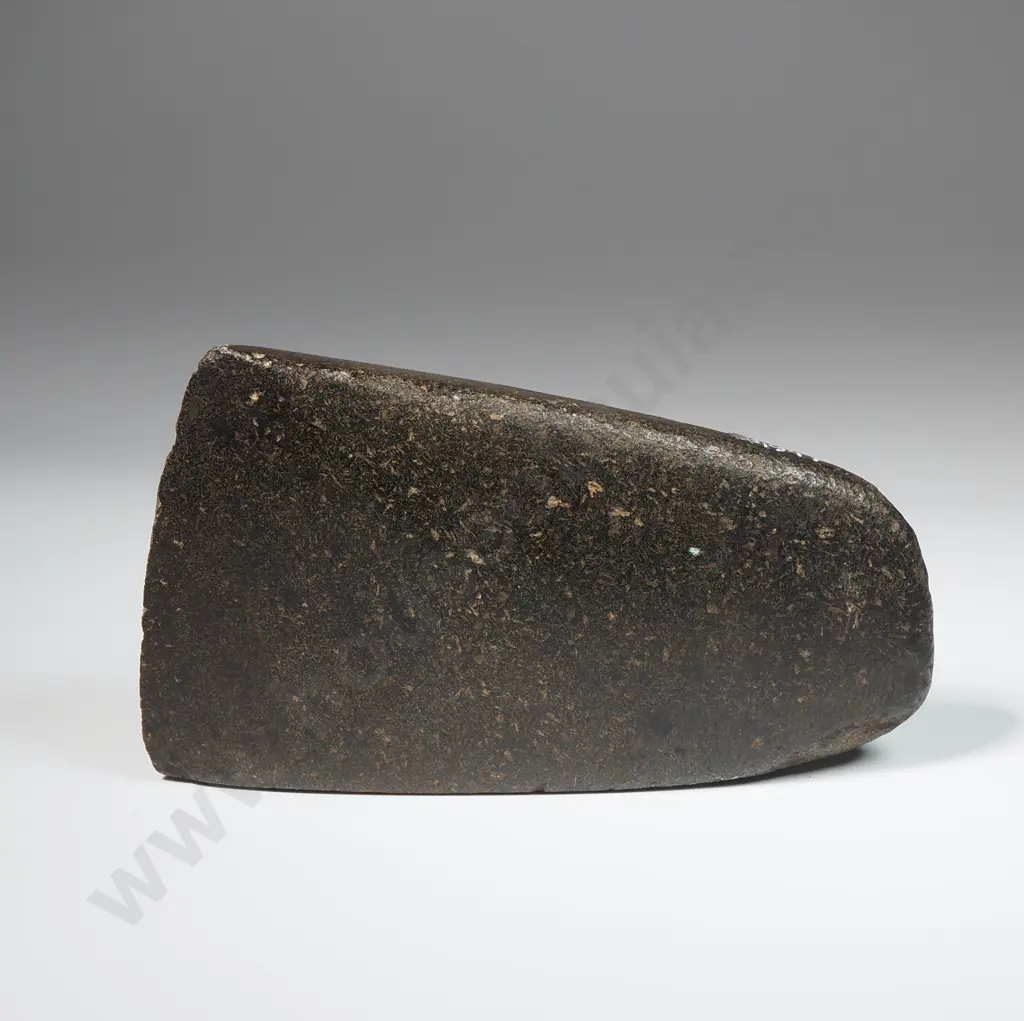 Pre-European Stone Toki - Y91947 Image 1++