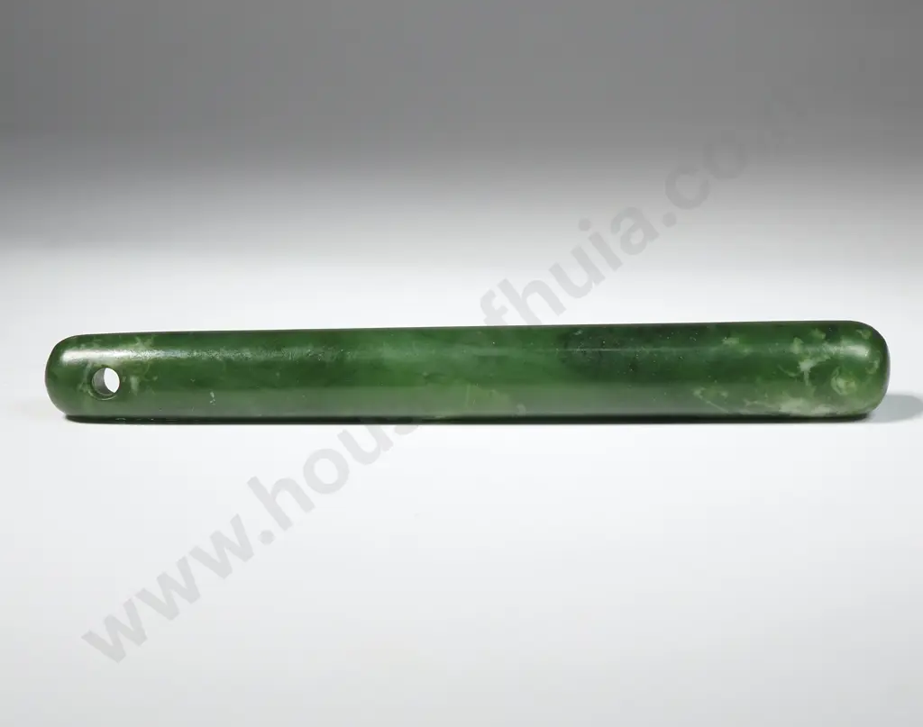 Impressive Pounamu Pendant - Y 13438 Image 1++