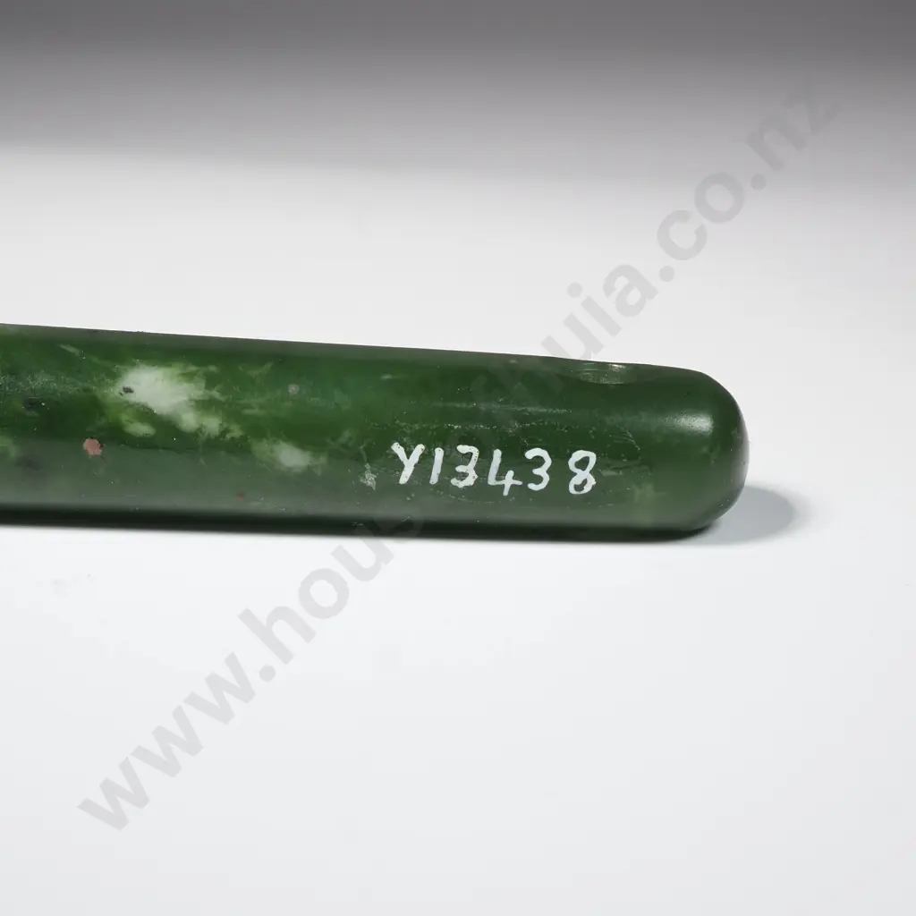 Impressive Pounamu Pendant - Y 13438 Image 1++