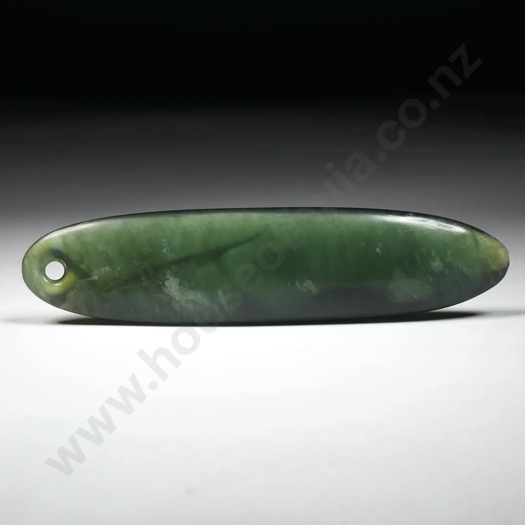 Exceptional Large Tangi Greenstone Pendant Image 1++