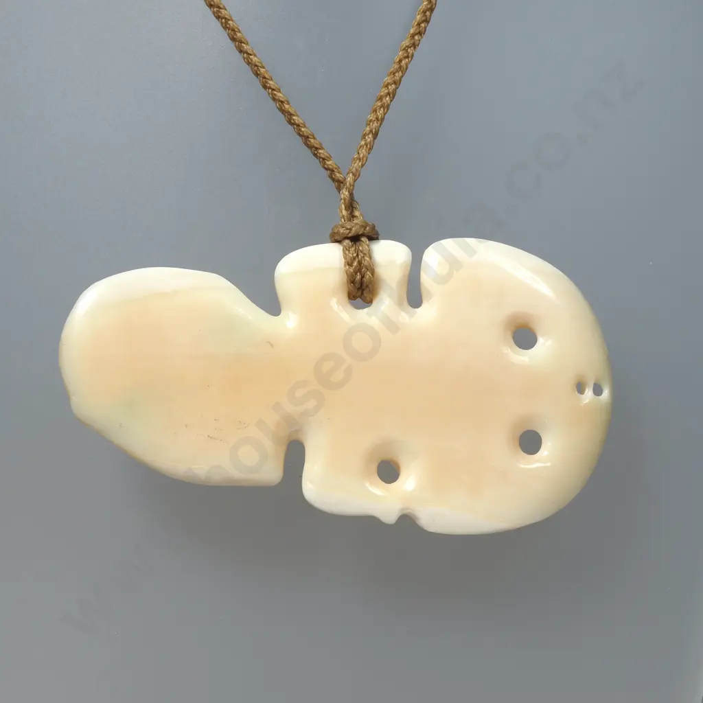 Sperm Whale Tooth Hei Tiki w Paua Inset Eyes Image 1++