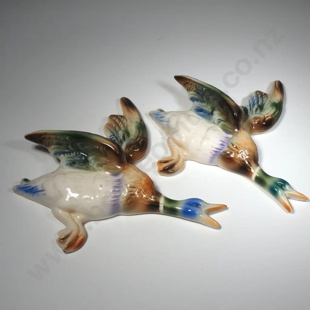 Vintage NZ Titian Studios Pottery Flying Wall Ducks Image 1++